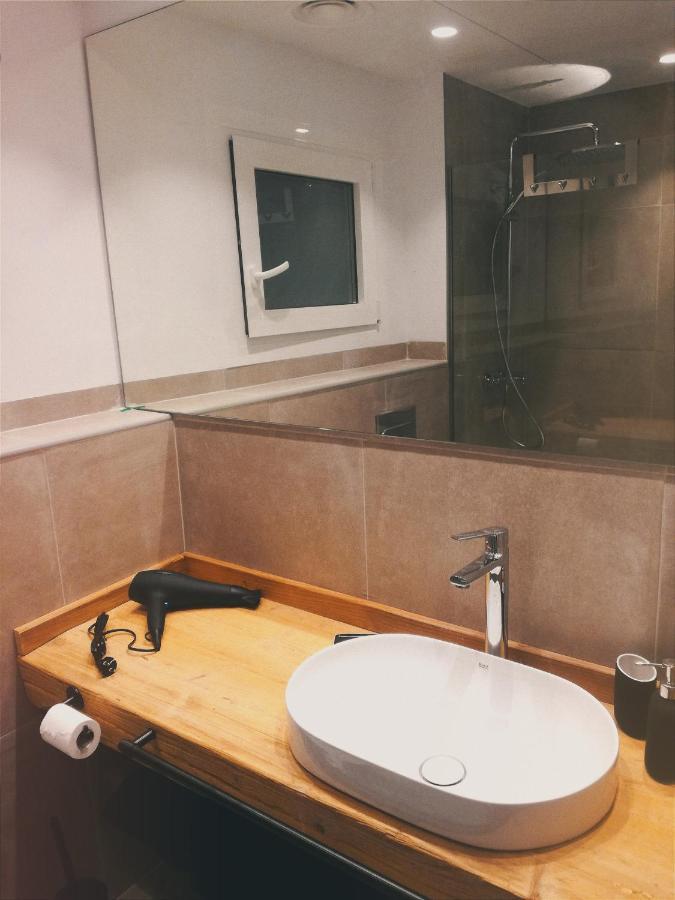 Turistic Girona - Piso De 1, 2 O 3 Habitaciones Ngoại thất bức ảnh