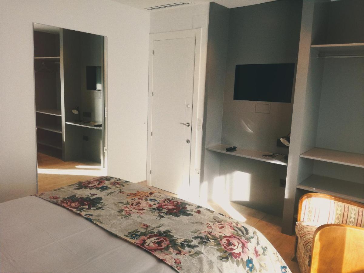 Turistic Girona - Piso De 1, 2 O 3 Habitaciones Ngoại thất bức ảnh