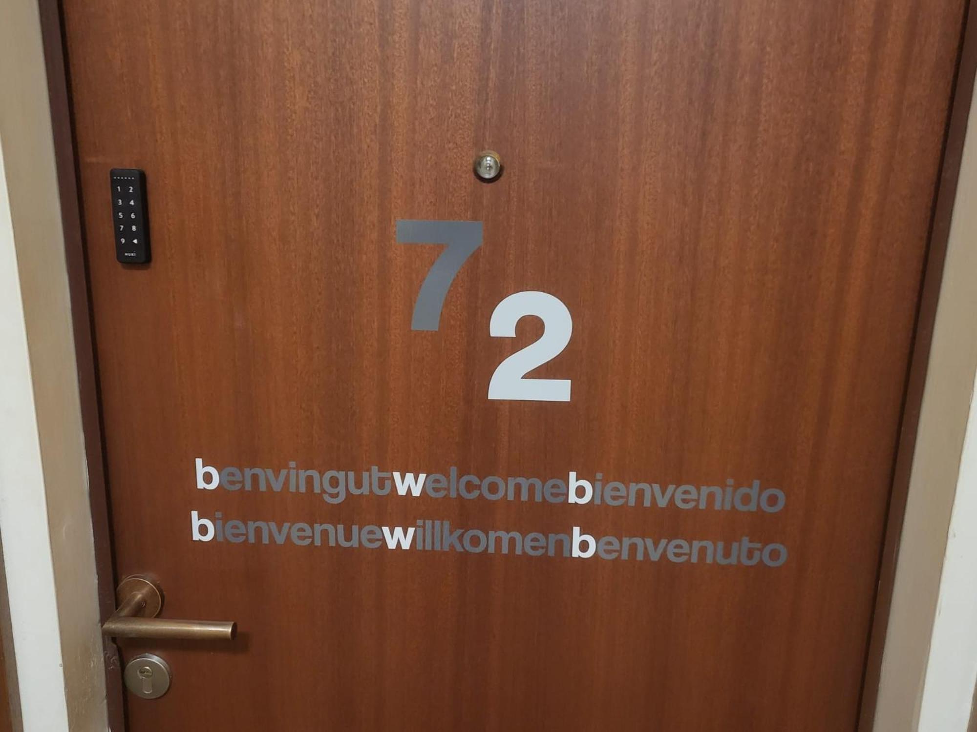 Turistic Girona - Piso De 1, 2 O 3 Habitaciones Ngoại thất bức ảnh